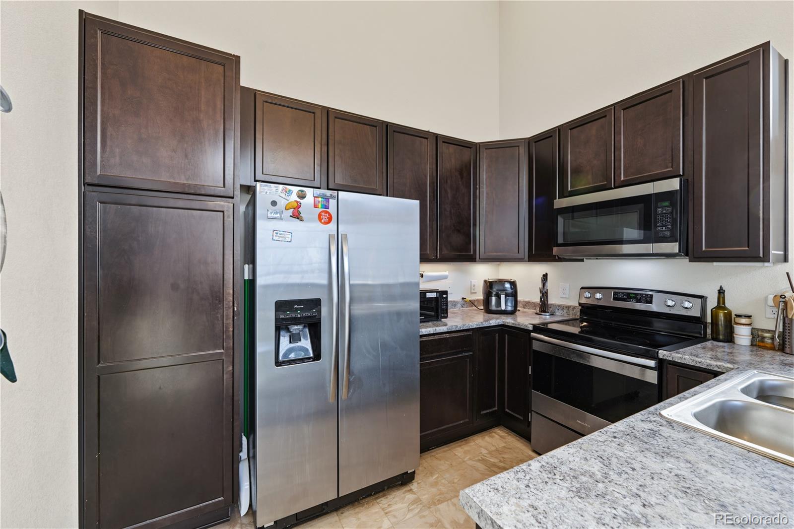 MLS Image #11 for 1315 s chambers road,aurora, Colorado