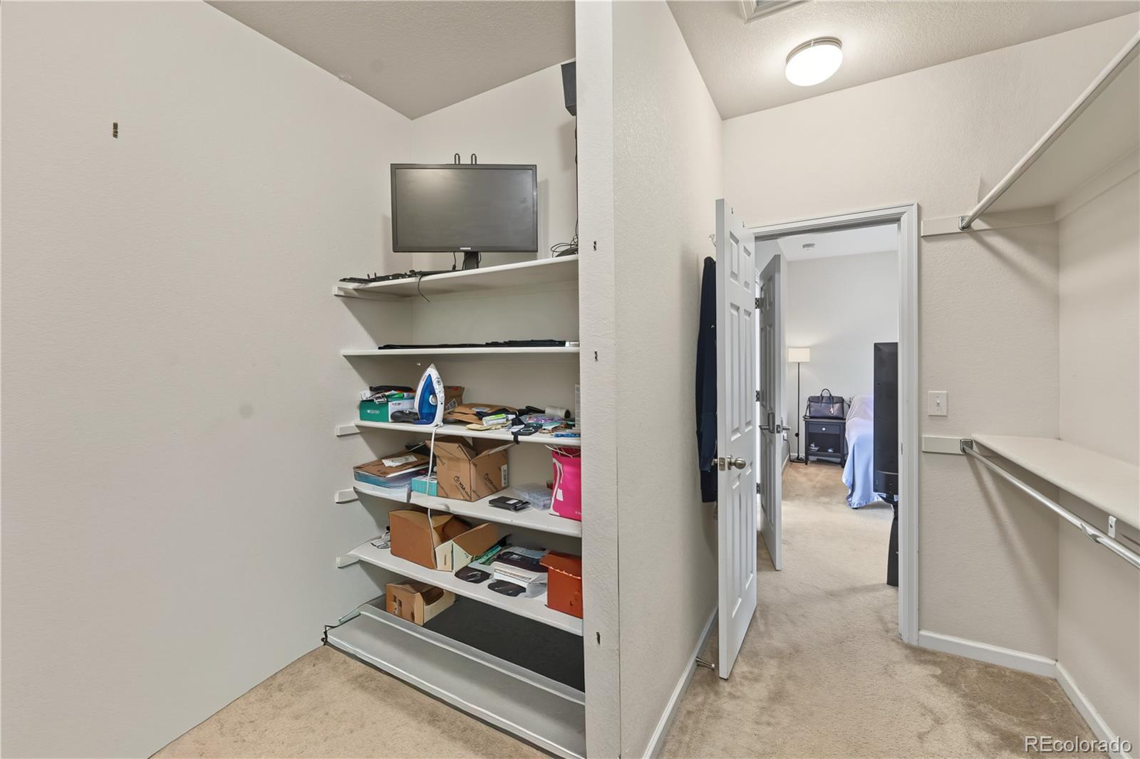 MLS Image #19 for 1315 s chambers road,aurora, Colorado