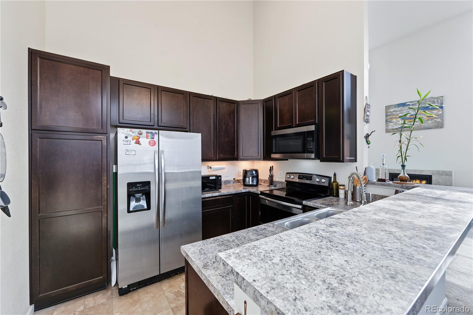 MLS Image #8 for 1315 s chambers road,aurora, Colorado