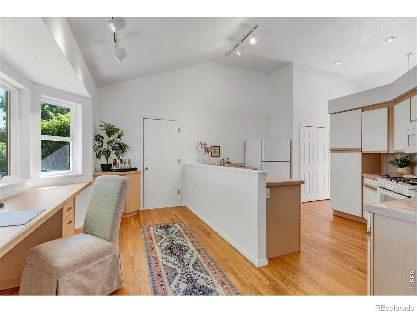MLS Image #14 for 101  fairfield lane,louisville, Colorado
