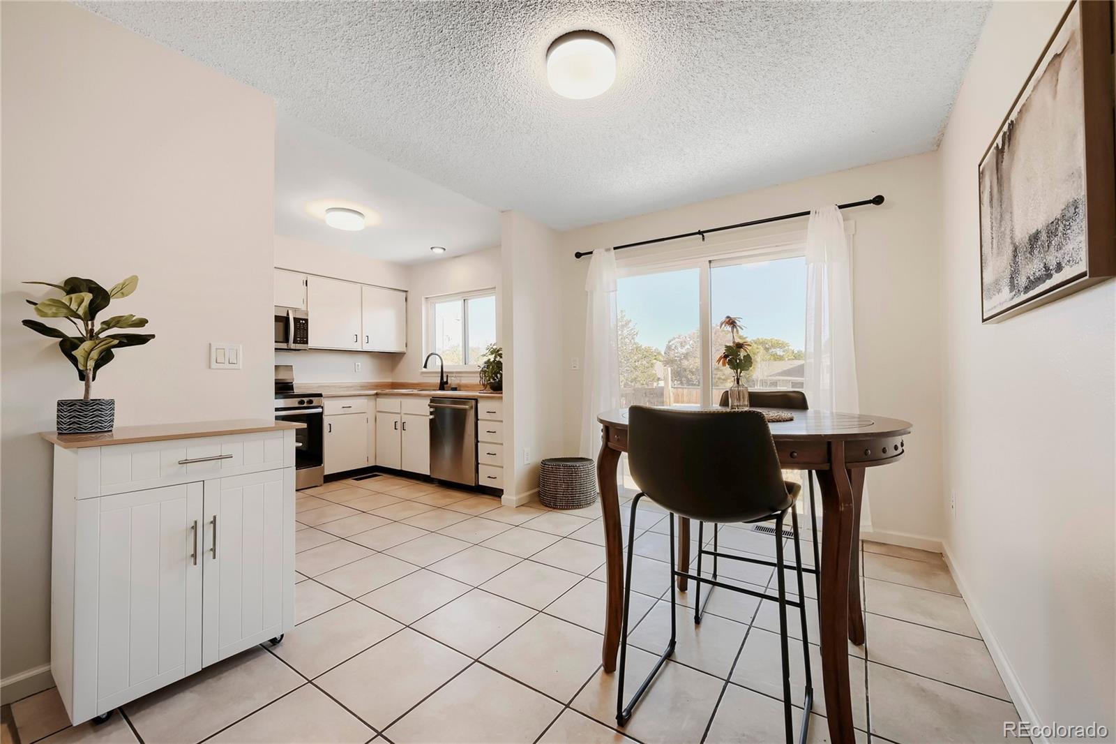 MLS Image #11 for 16129 e oxford drive,aurora, Colorado