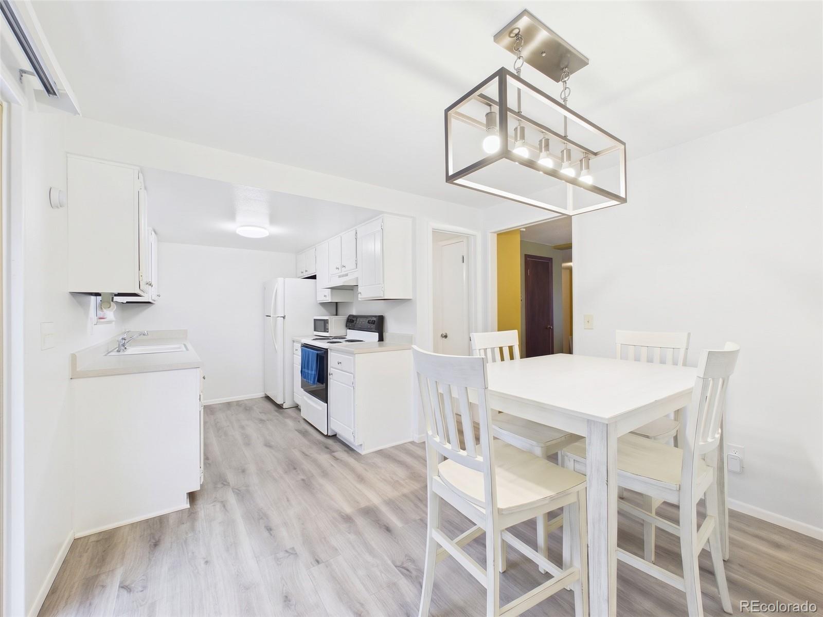 MLS Image #6 for 7751 w glasgow place,littleton, Colorado