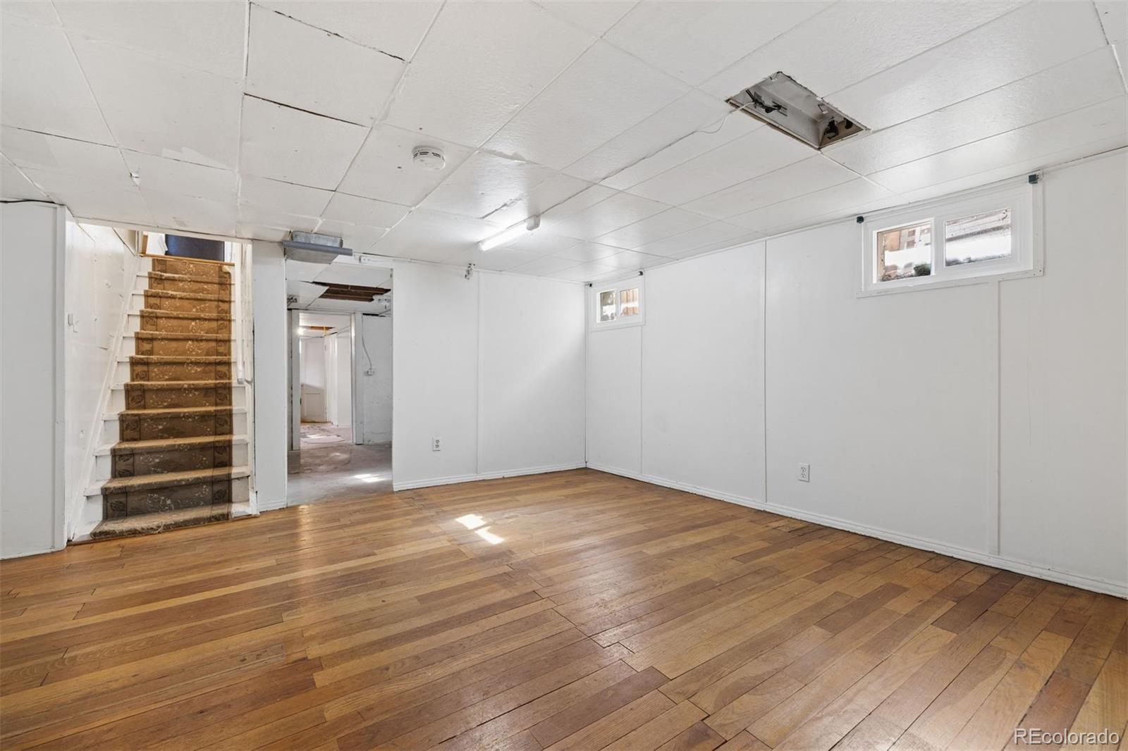 MLS Image #23 for 3564 s bannock street,englewood, Colorado