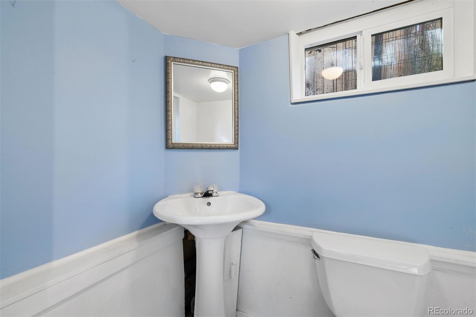 MLS Image #25 for 3564 s bannock street,englewood, Colorado