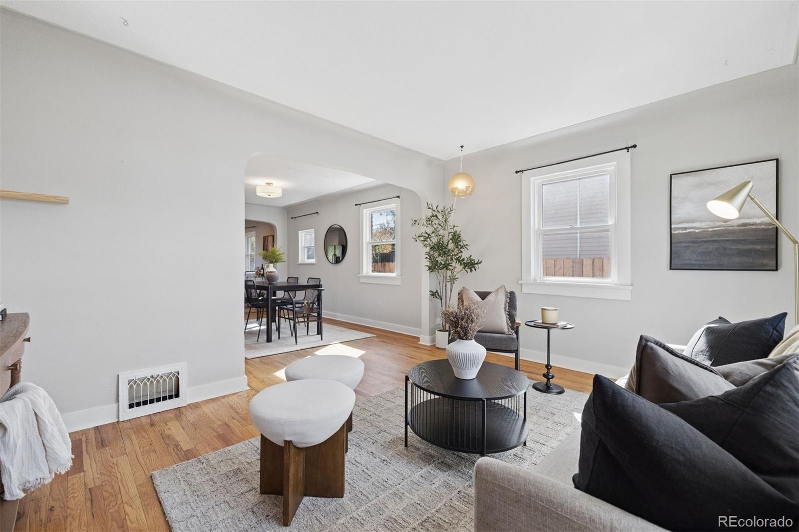MLS Image #3 for 3564 s bannock street,englewood, Colorado