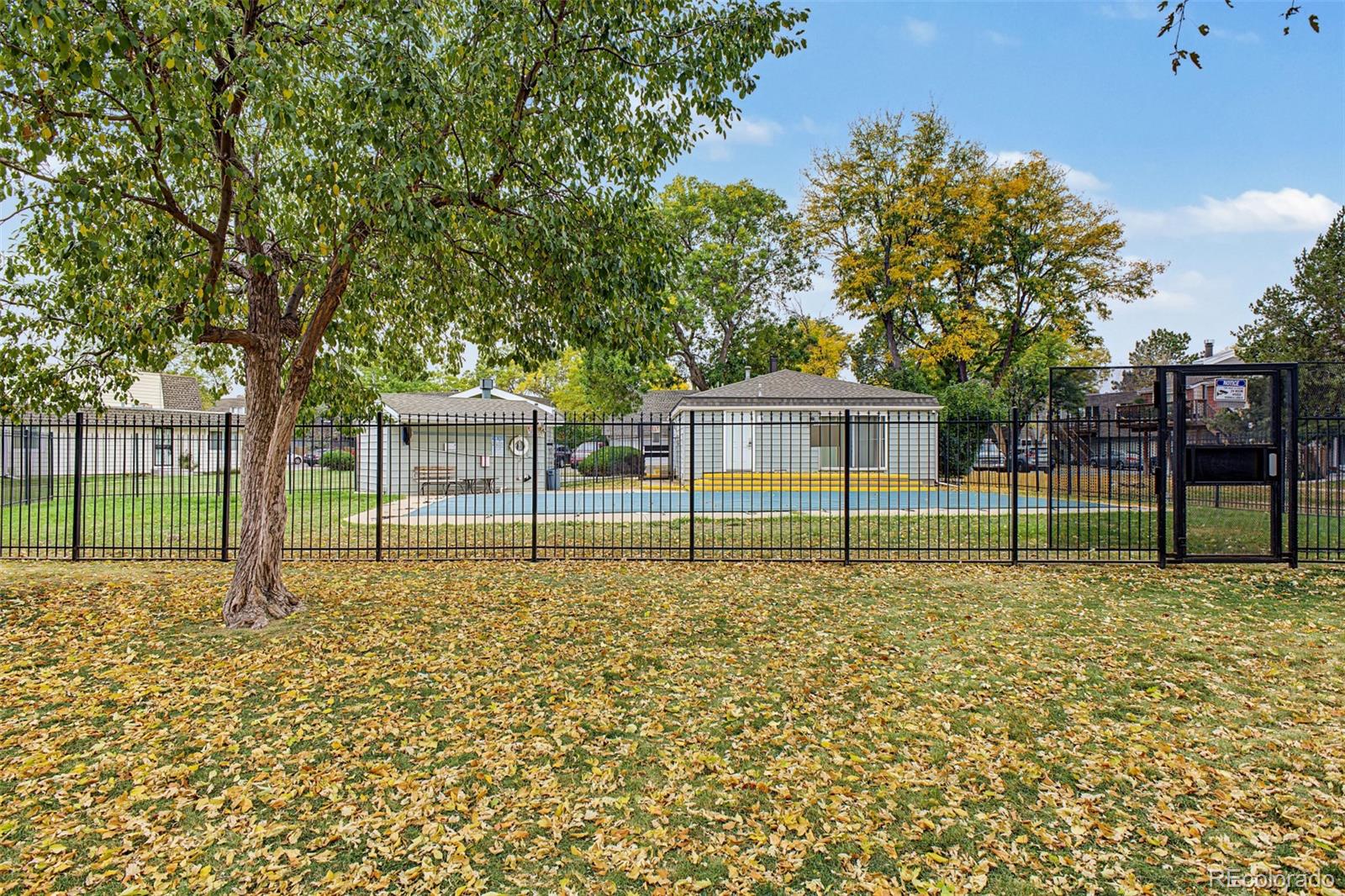 MLS Image #18 for 1145 s oneida street,denver, Colorado