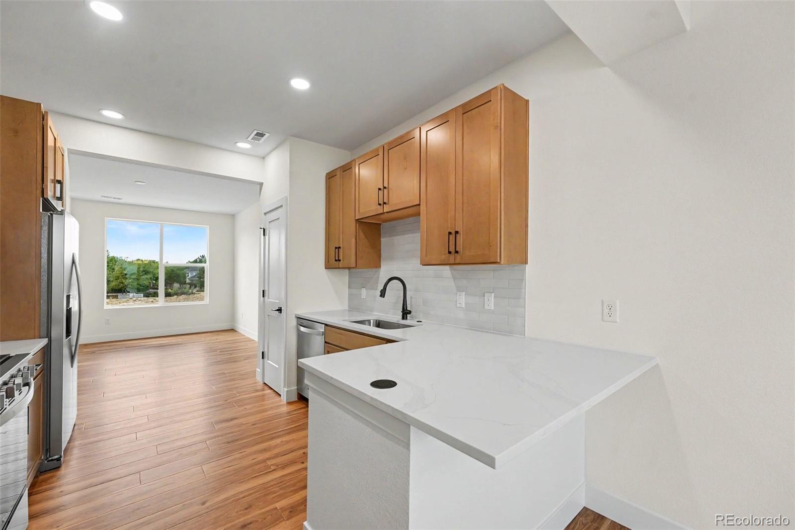 MLS Image #11 for 888 s valentia street 13-103,denver, Colorado