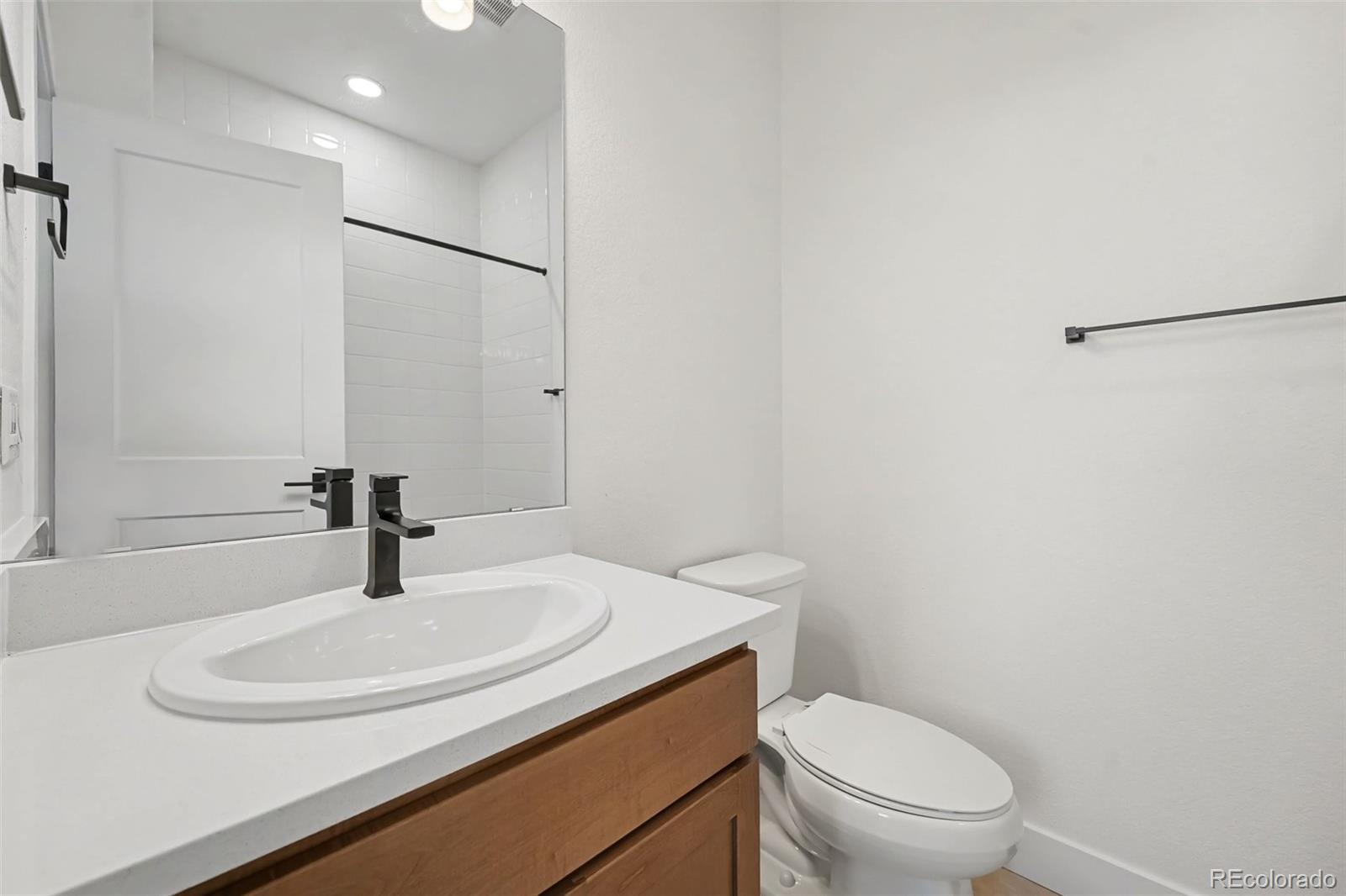 MLS Image #16 for 888 s valentia street 13-103,denver, Colorado