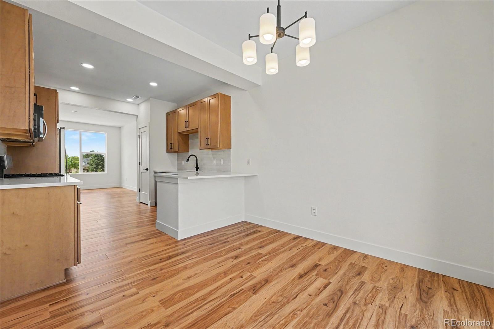 MLS Image #8 for 888 s valentia street 13-103,denver, Colorado