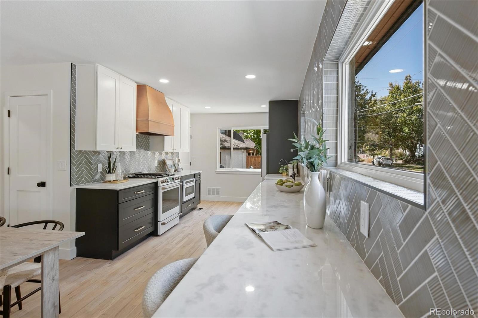 MLS Image #11 for 3557  decatur street,denver, Colorado