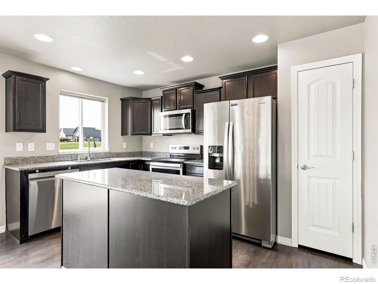 MLS Image #13 for 2063  tabor street,berthoud, Colorado