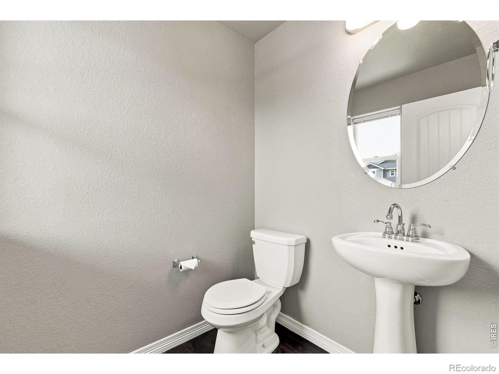 MLS Image #15 for 2063  tabor street,berthoud, Colorado