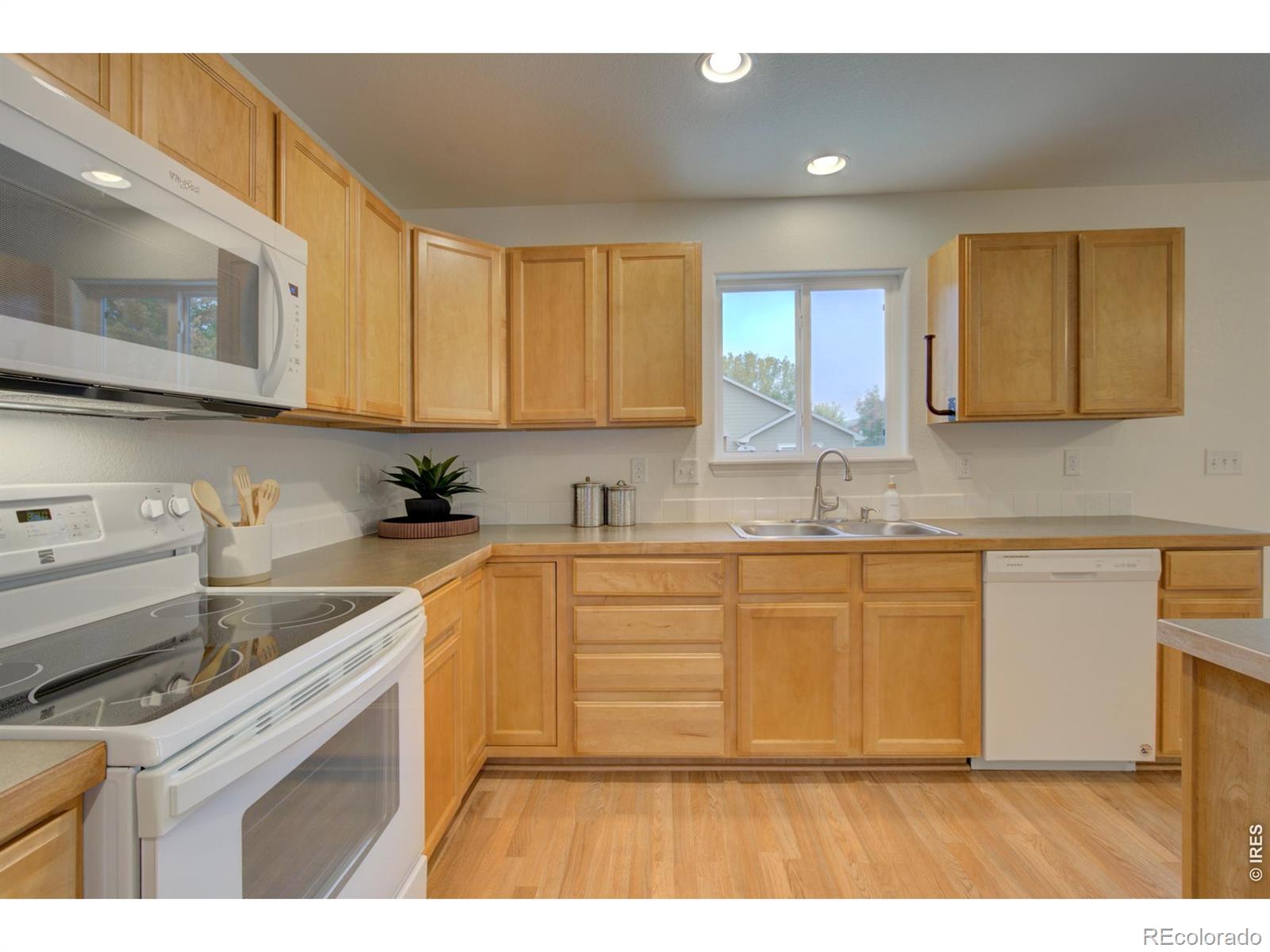 MLS Image #13 for 2513  rosemary lane,mead, Colorado