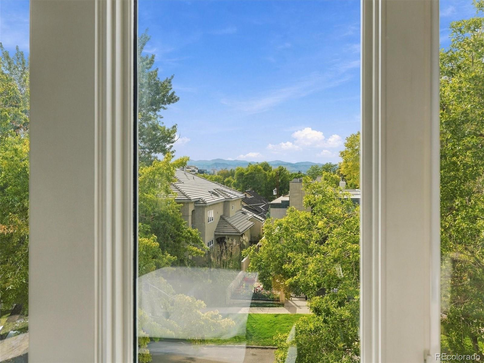MLS Image #14 for 396 n steele street,denver, Colorado