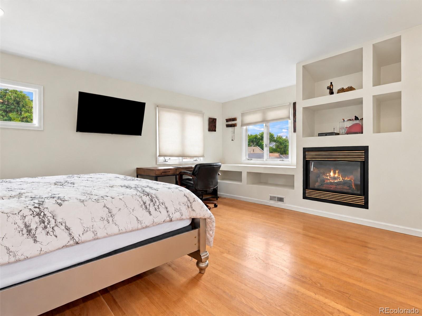 MLS Image #47 for 396 n steele street,denver, Colorado