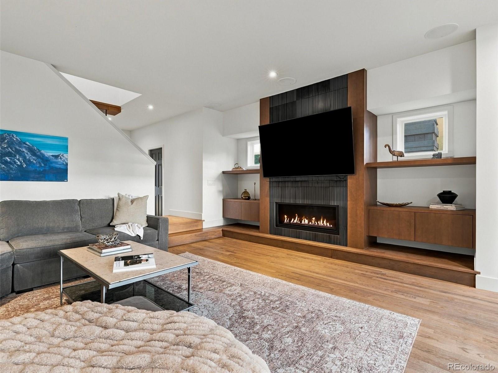 MLS Image #9 for 396 n steele street,denver, Colorado
