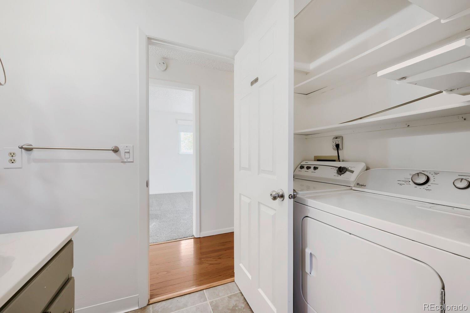 MLS Image #22 for 741  elbert street,denver, Colorado