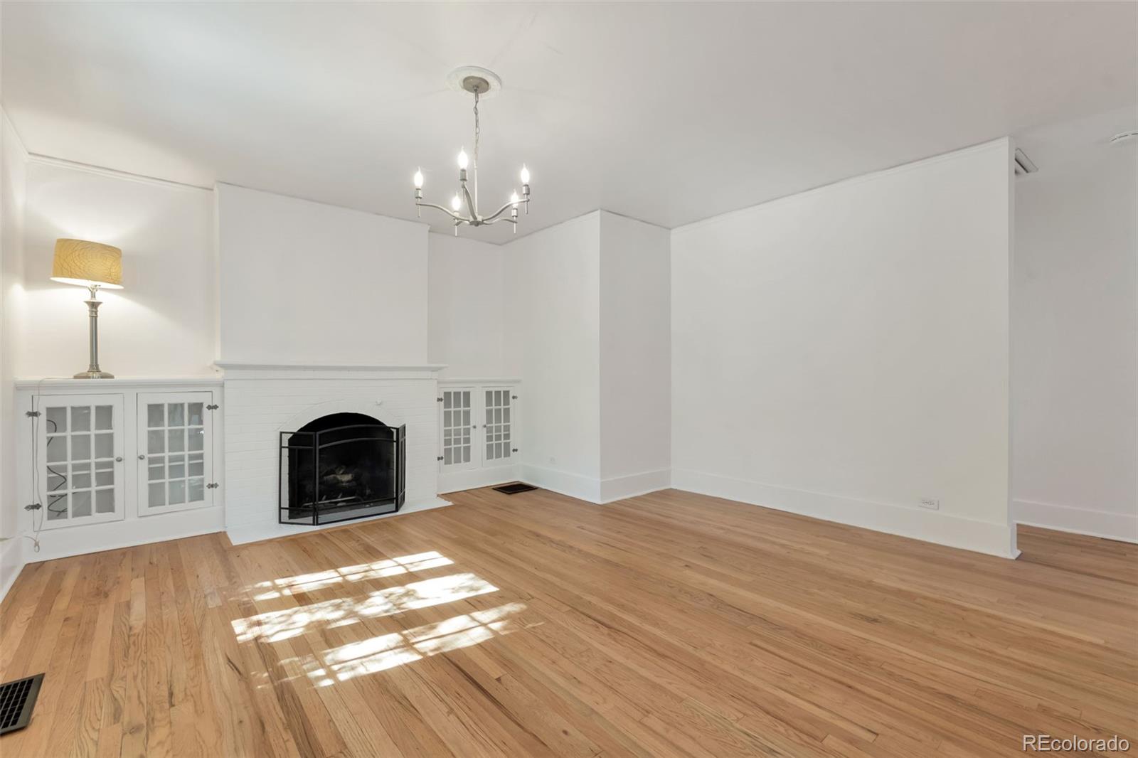 MLS Image #38 for 290 s marion parkway,denver, Colorado