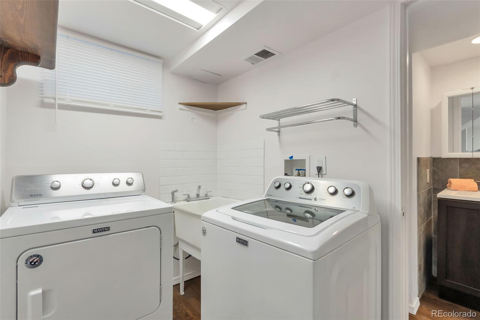 MLS Image #47 for 290 s marion parkway,denver, Colorado
