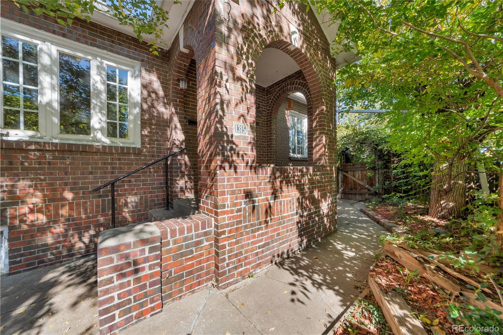 MLS Image #5 for 290 s marion parkway,denver, Colorado