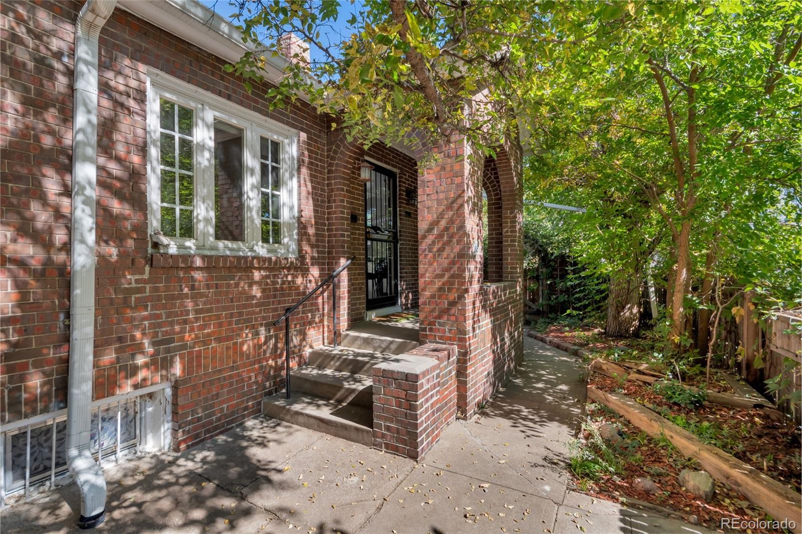 MLS Image #6 for 290 s marion parkway,denver, Colorado