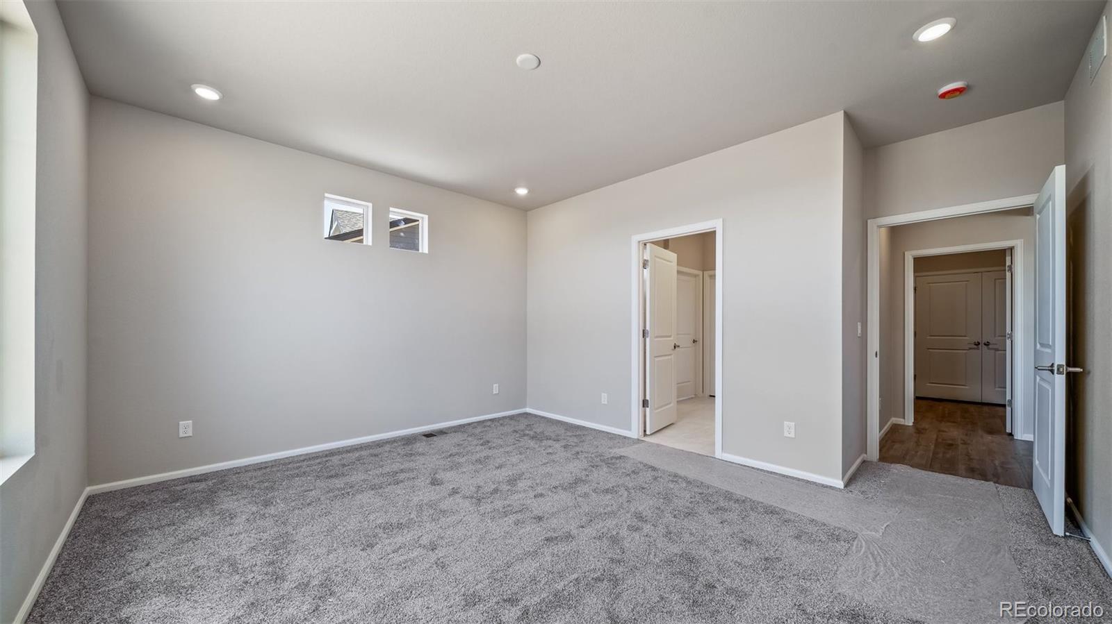 MLS Image #23 for 22224 e 49th place,aurora, Colorado