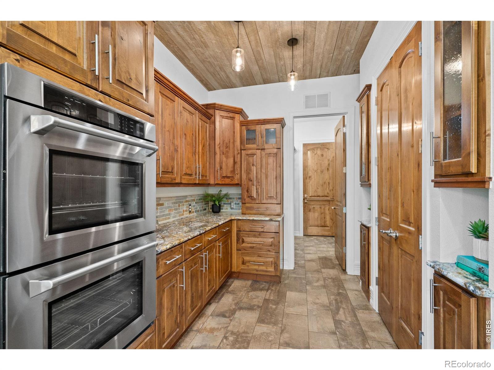 MLS Image #19 for 2328  saddleback drive,castle rock, Colorado