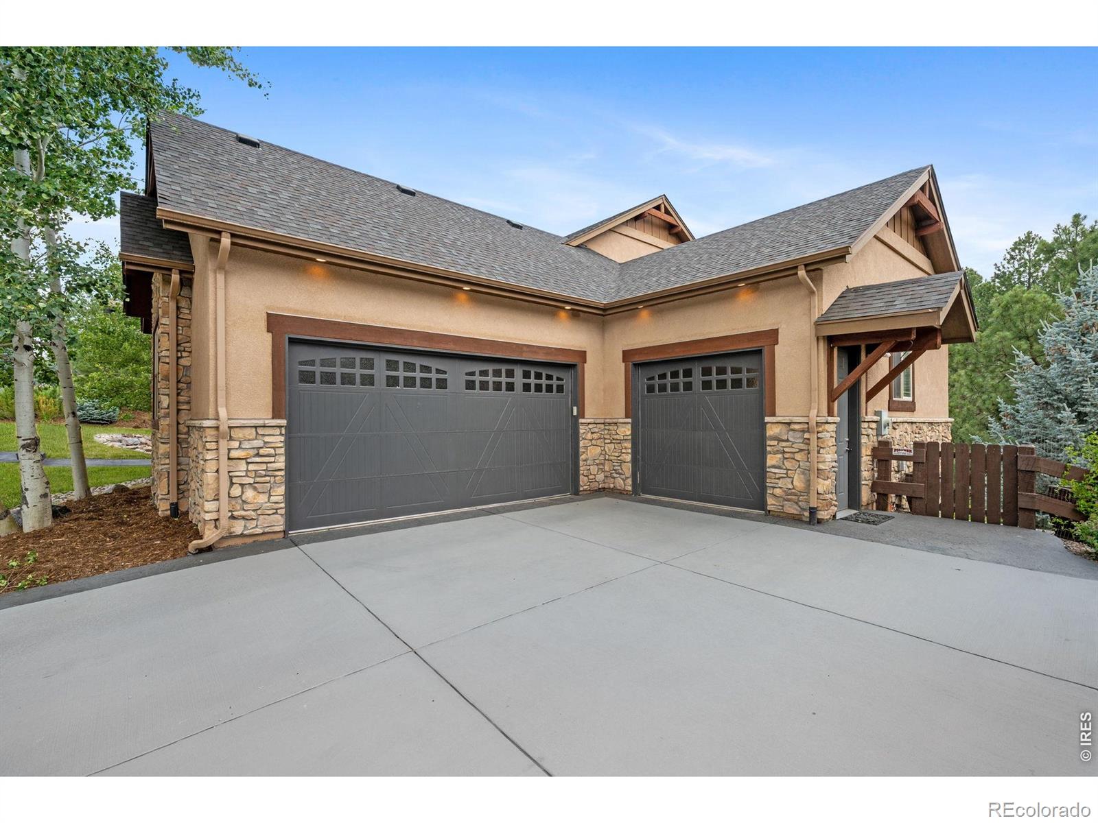 MLS Image #3 for 2328  saddleback drive,castle rock, Colorado