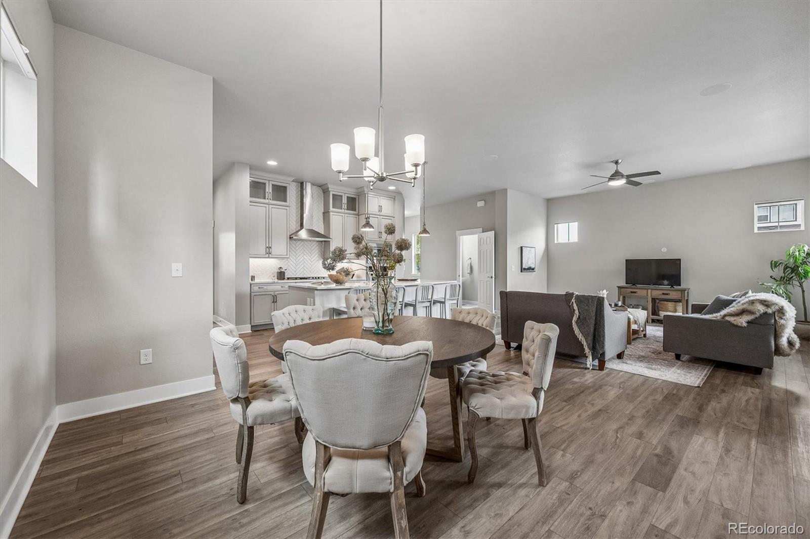 MLS Image #16 for 21492 e 60th avenue,aurora, Colorado