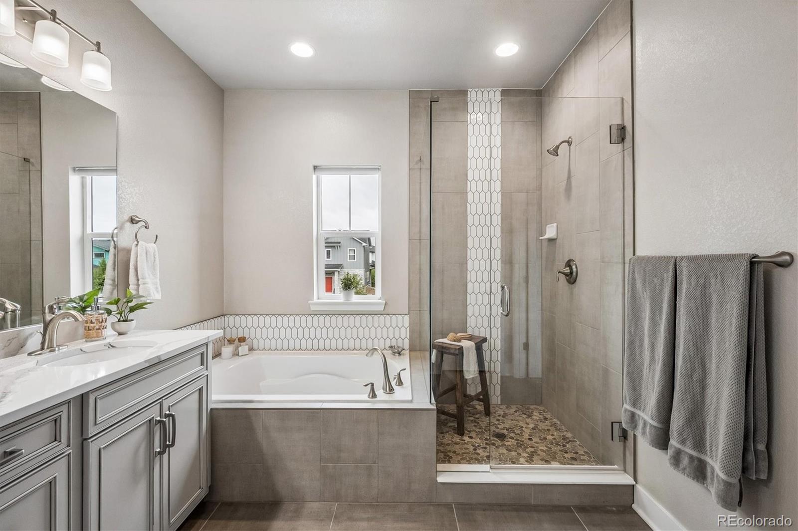 MLS Image #25 for 21492 e 60th avenue,aurora, Colorado