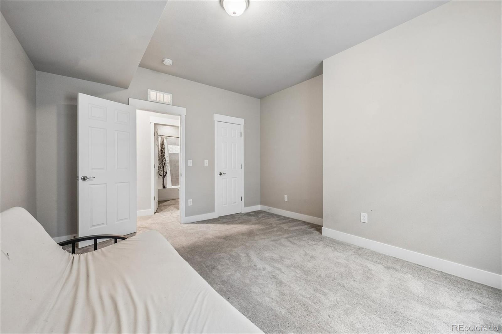 MLS Image #37 for 21492 e 60th avenue,aurora, Colorado