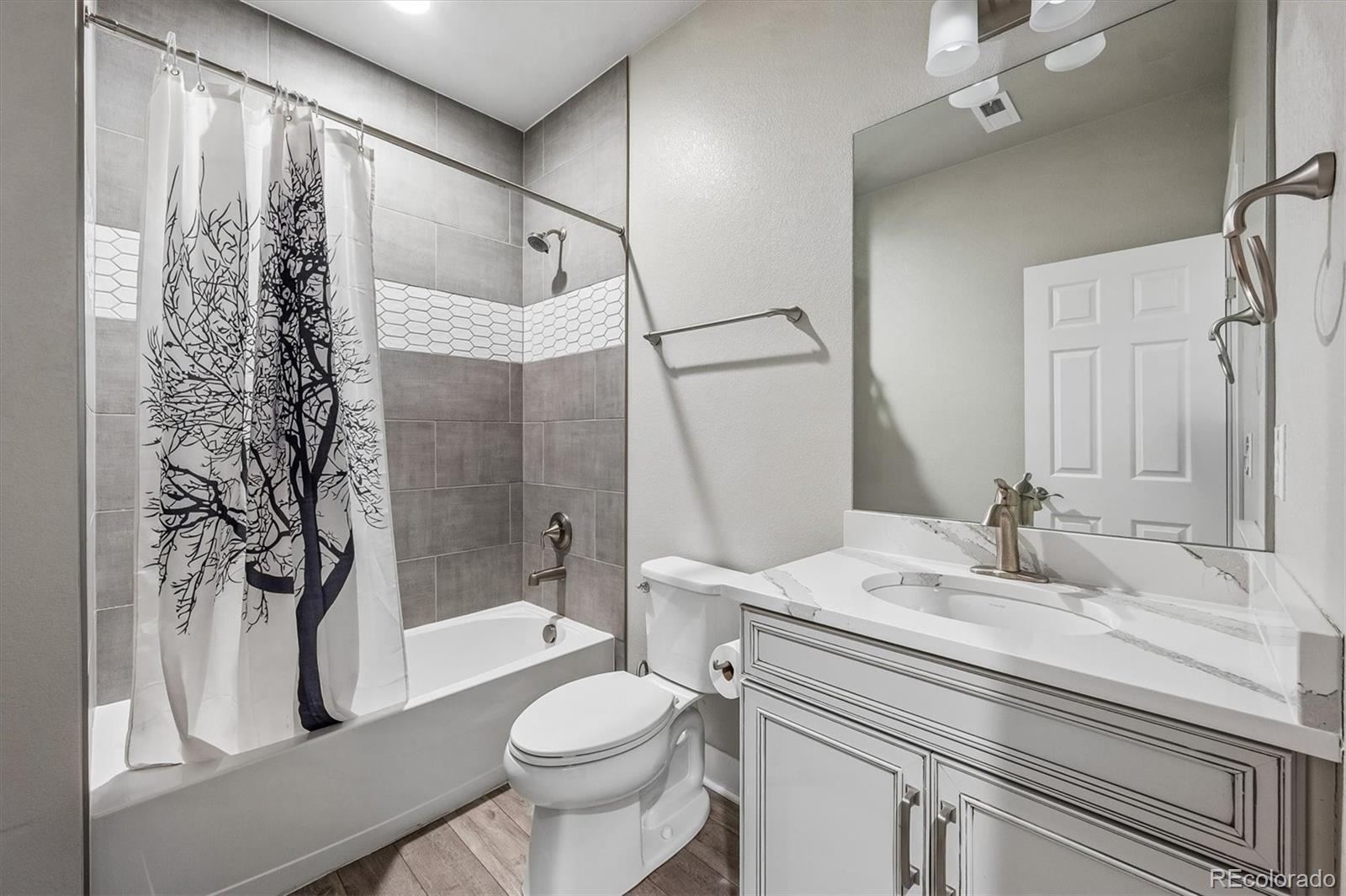 MLS Image #38 for 21492 e 60th avenue,aurora, Colorado