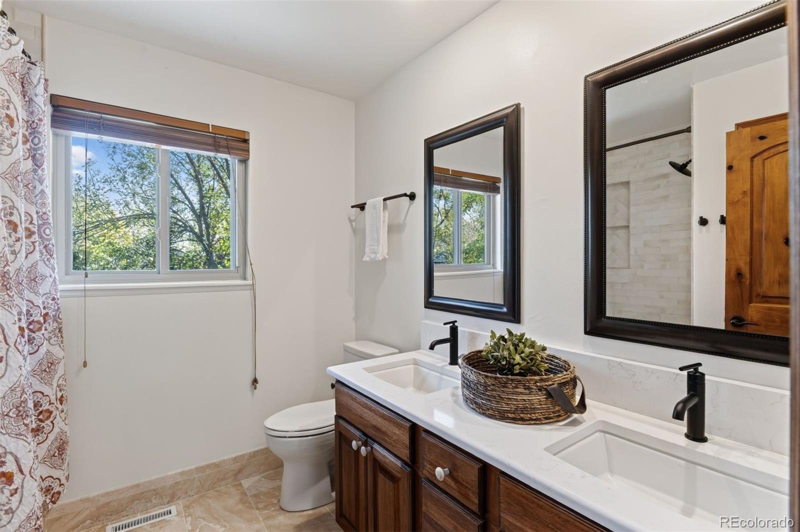 MLS Image #18 for 6098 s lima street,englewood, Colorado