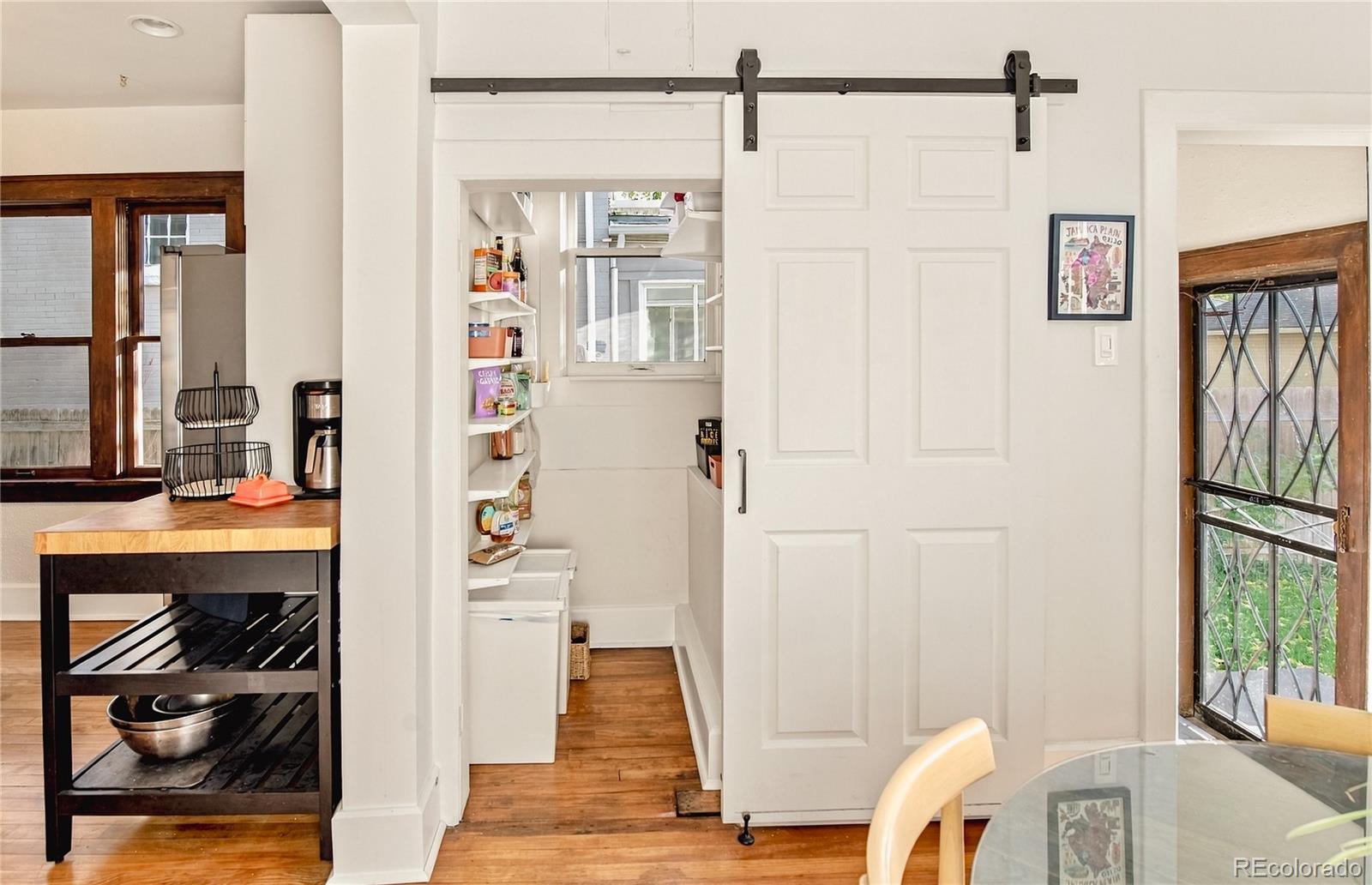 MLS Image #23 for 549 n lafayette street,denver, Colorado