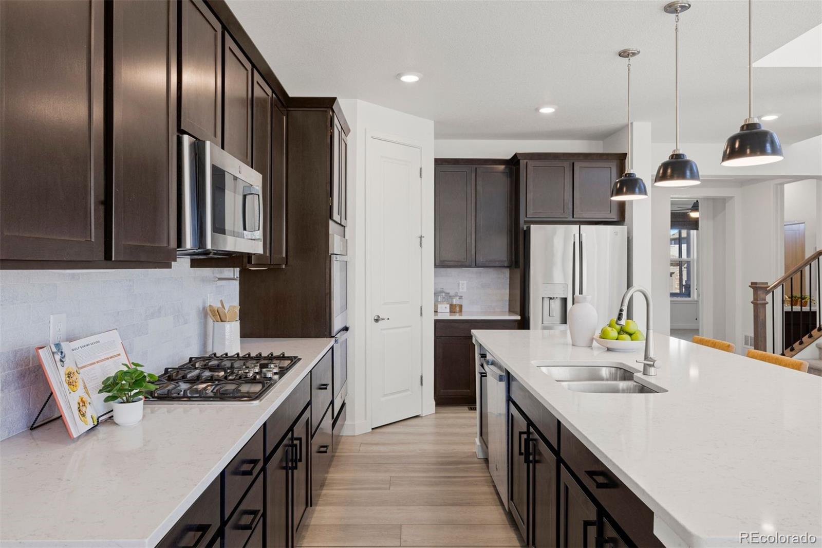 MLS Image #4 for 22580 e rockinghorse parkway,aurora, Colorado