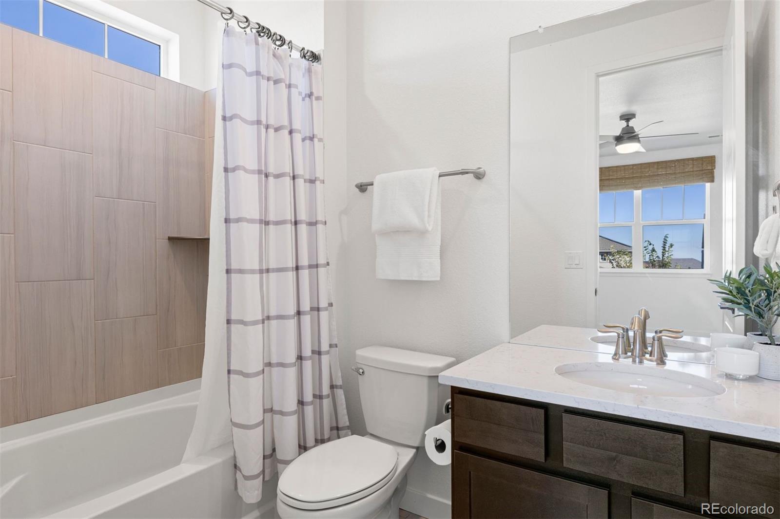 MLS Image #9 for 22580 e rockinghorse parkway,aurora, Colorado