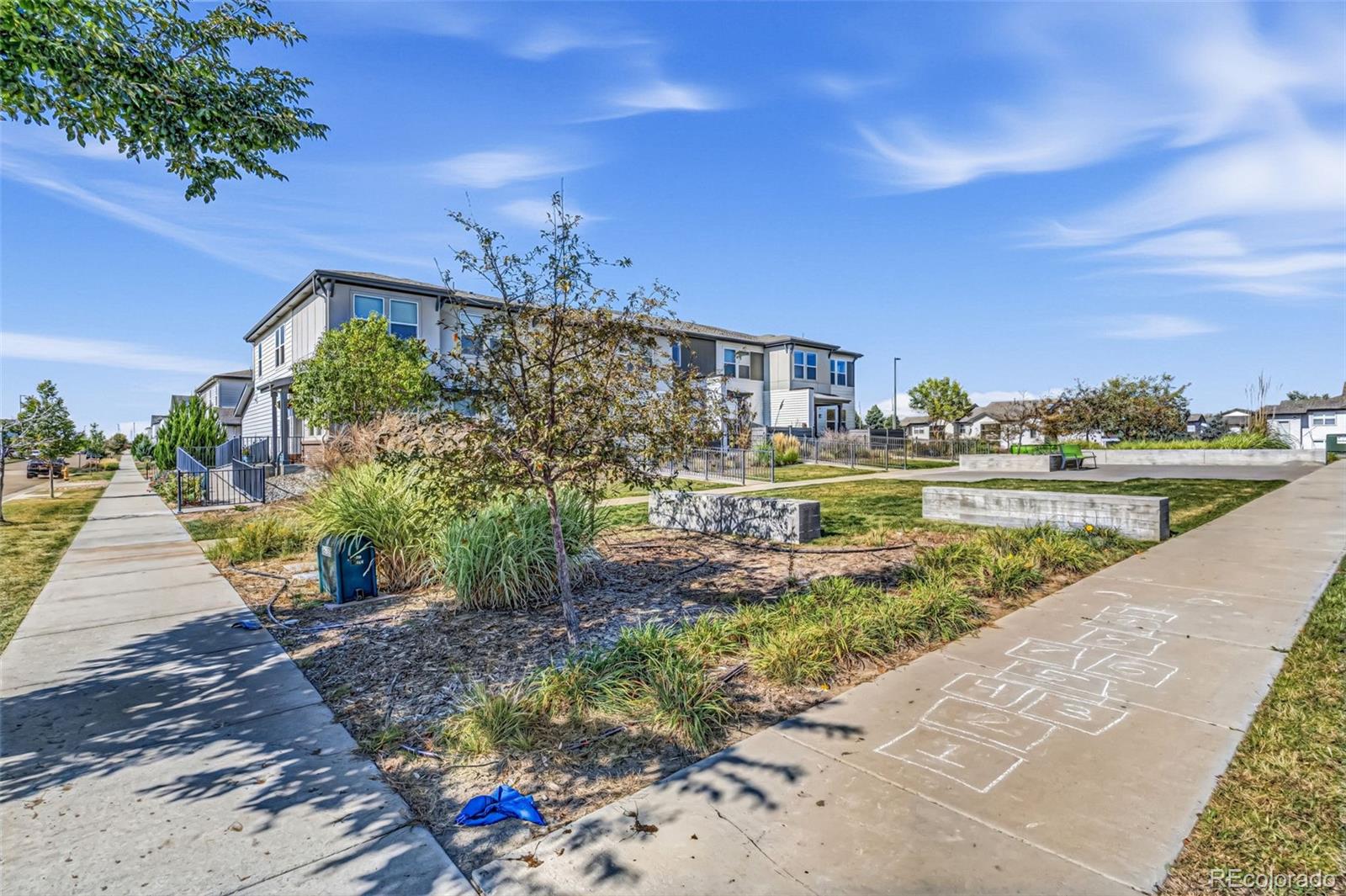 MLS Image #26 for 16195 e warner drive,denver, Colorado
