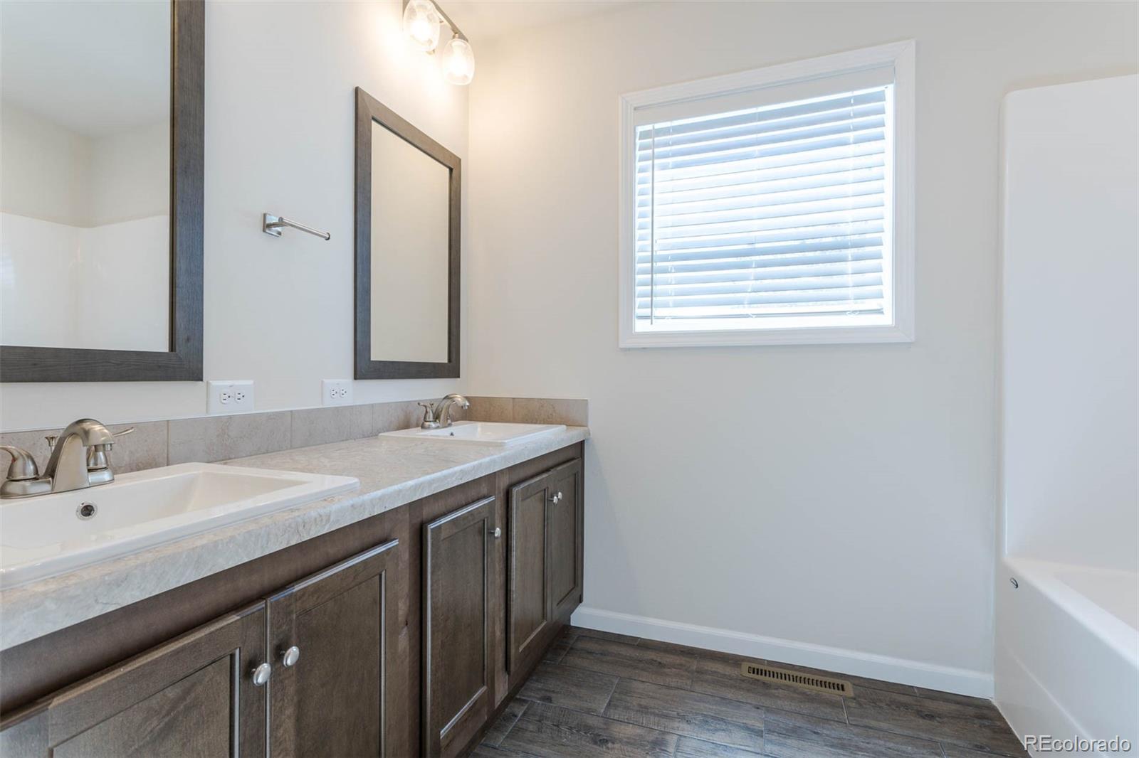 MLS Image #12 for 2384 n emporia street,aurora, Colorado