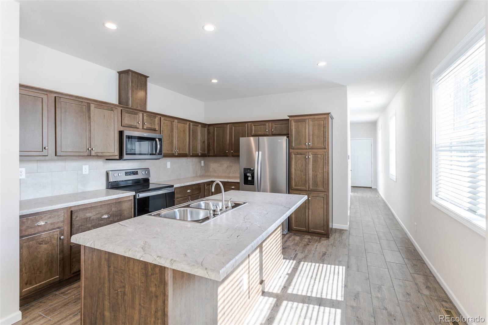 MLS Image #6 for 2384 n emporia street,aurora, Colorado