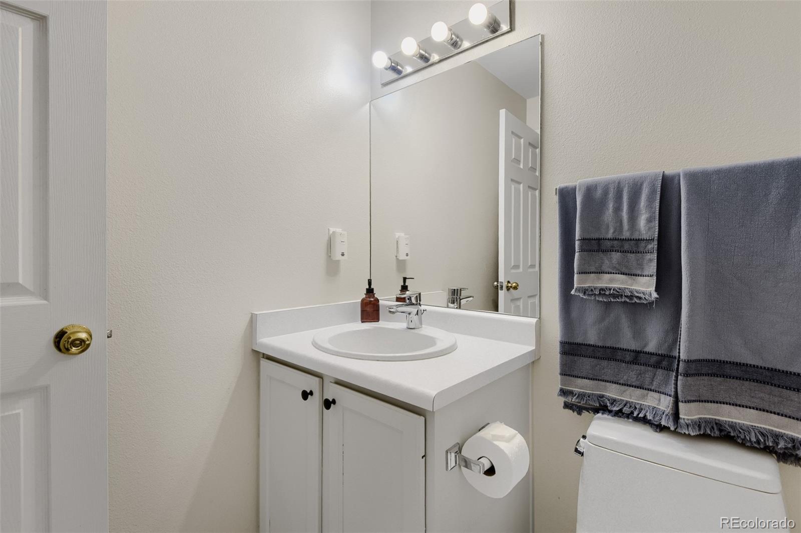 MLS Image #22 for 8500 e jefferson avenue,denver, Colorado