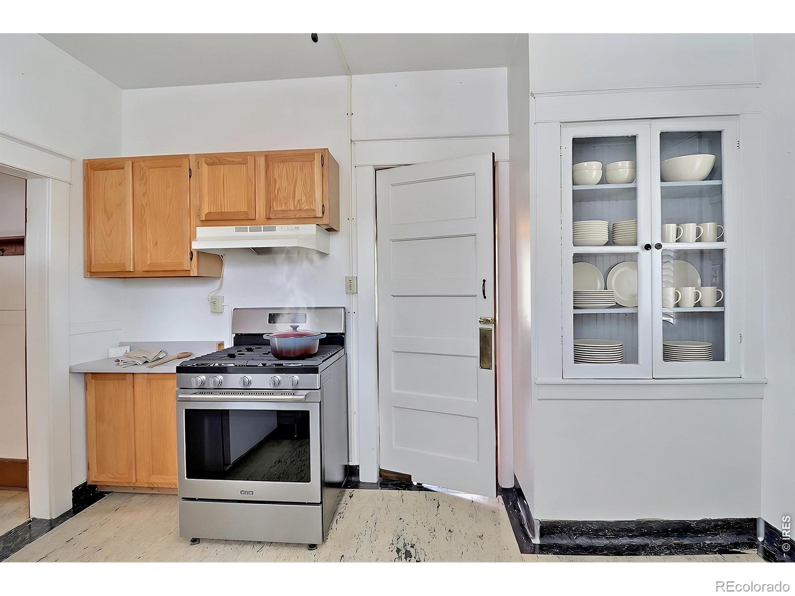 MLS Image #13 for 1326  8th street,greeley, Colorado