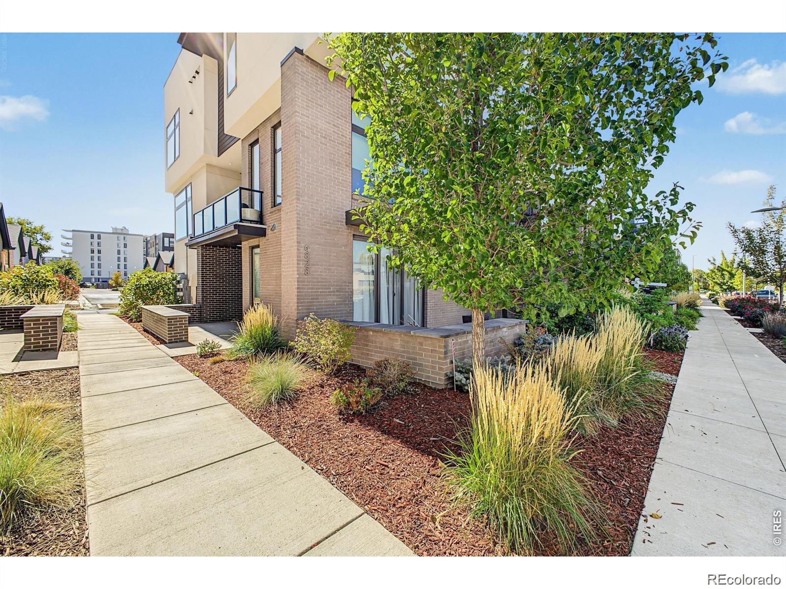 MLS Image #48 for 6820 e lowry boulevard ,denver, Colorado