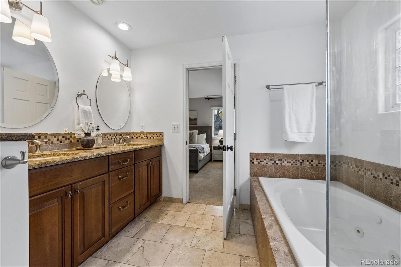 MLS Image #18 for 6460 e mineral drive,centennial, Colorado