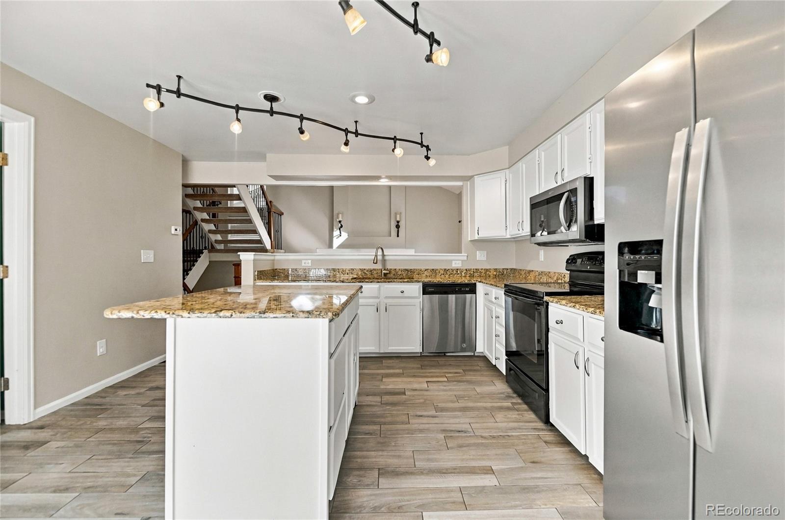 MLS Image #10 for 4276  halifax way,aurora, Colorado
