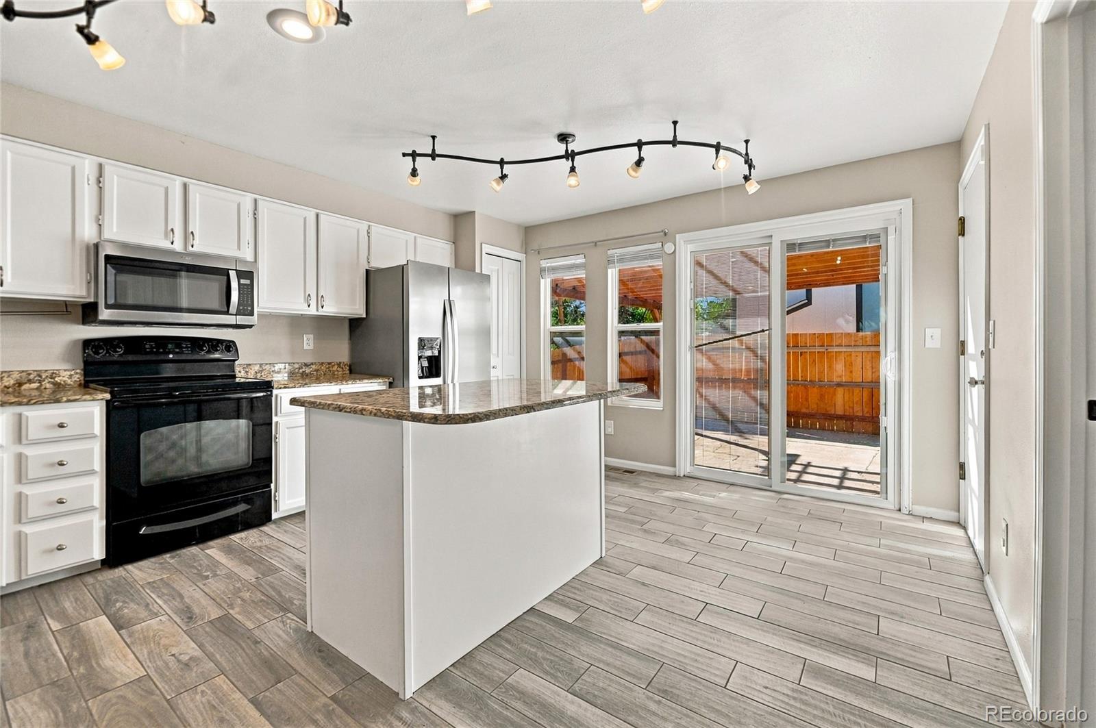 MLS Image #12 for 4276  halifax way,aurora, Colorado