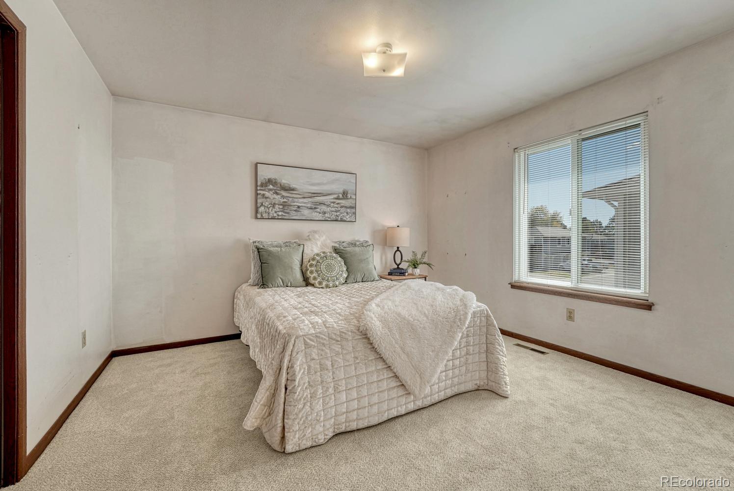 MLS Image #17 for 7929  york street 3,denver, Colorado