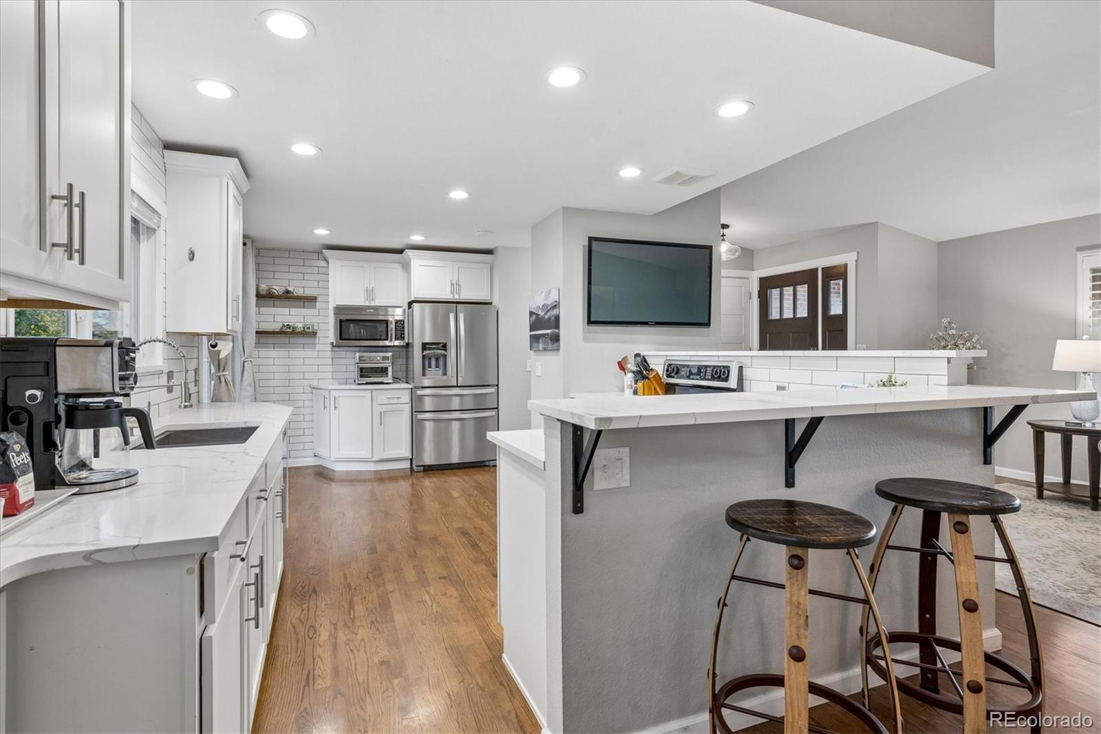 MLS Image #5 for 8414 s woody way,highlands ranch, Colorado
