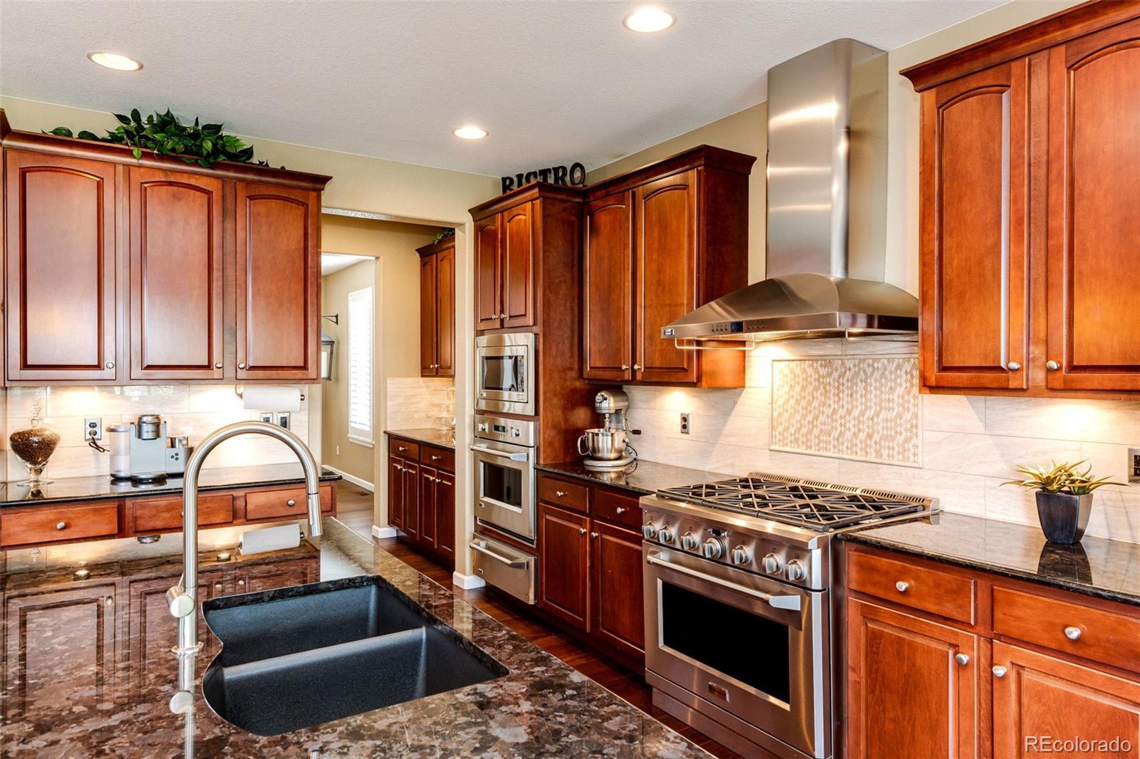 MLS Image #11 for 2945  newbury court,highlands ranch, Colorado