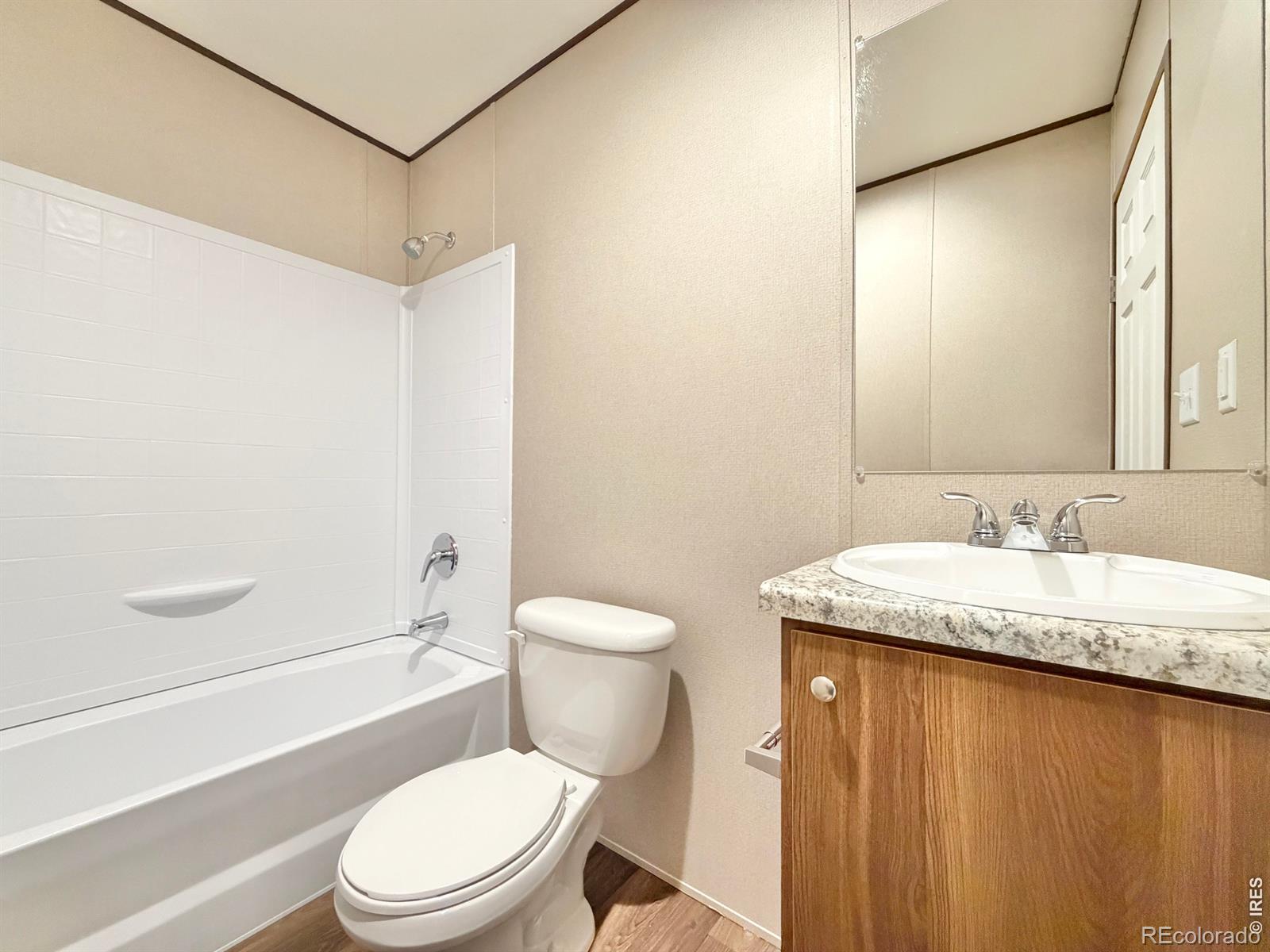 MLS Image #19 for 214  oak street,log lane village, Colorado