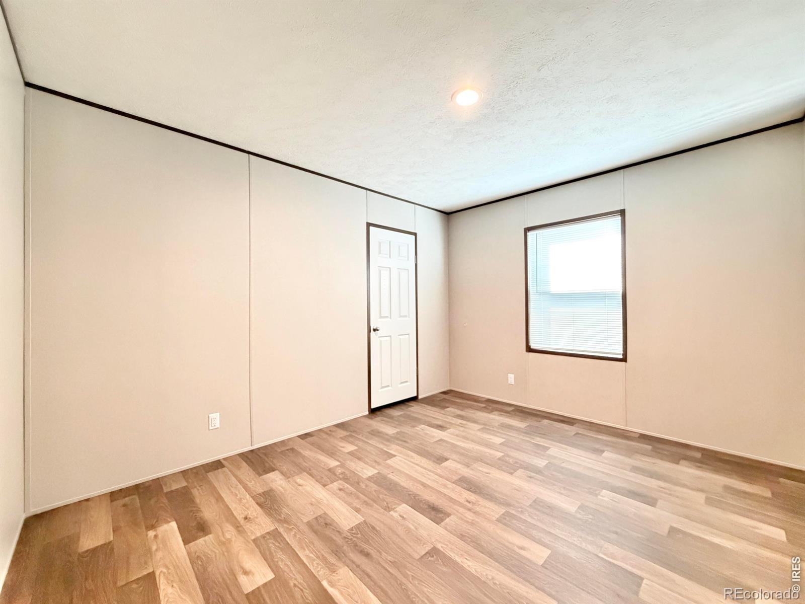 MLS Image #20 for 214  oak street,log lane village, Colorado
